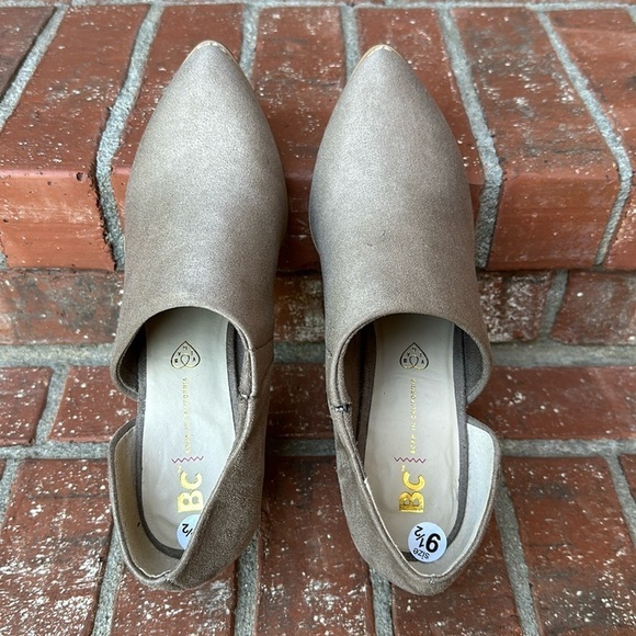 BC Footwear Taupe Cutout Ankle Bootie Women's Size 9.5 - Picture 5 of 7